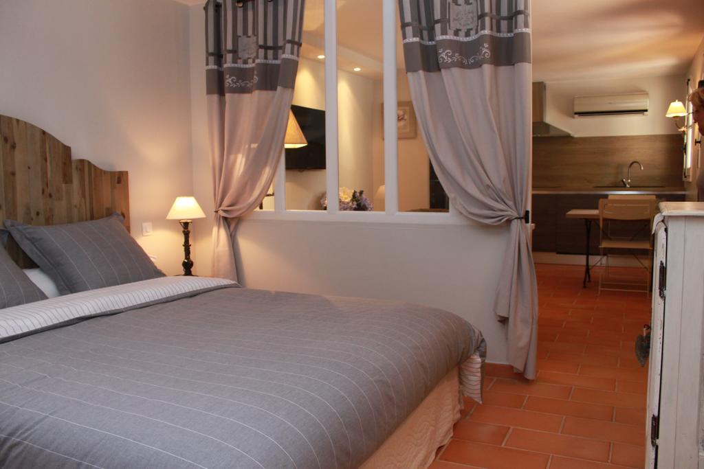 La Bastide Des Senteurs Hotel Peymeinade Habitación foto